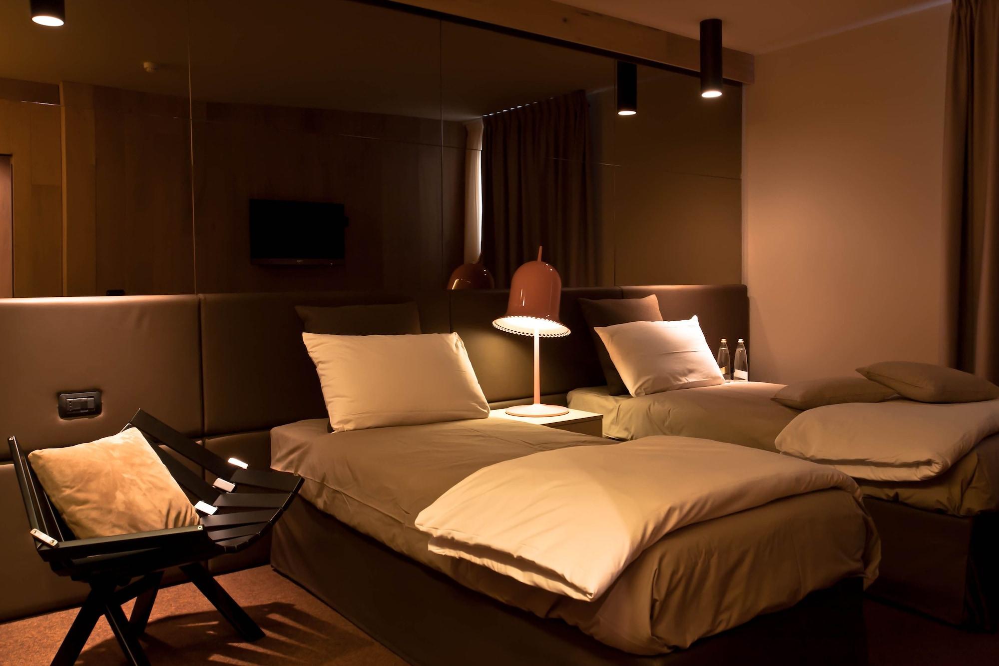 Alexander Charme Hotel Livigno Exterior foto